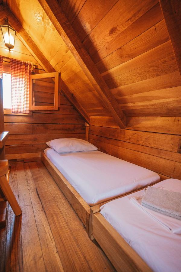 River Huts Zrmanja Obrovac Eksteriør billede